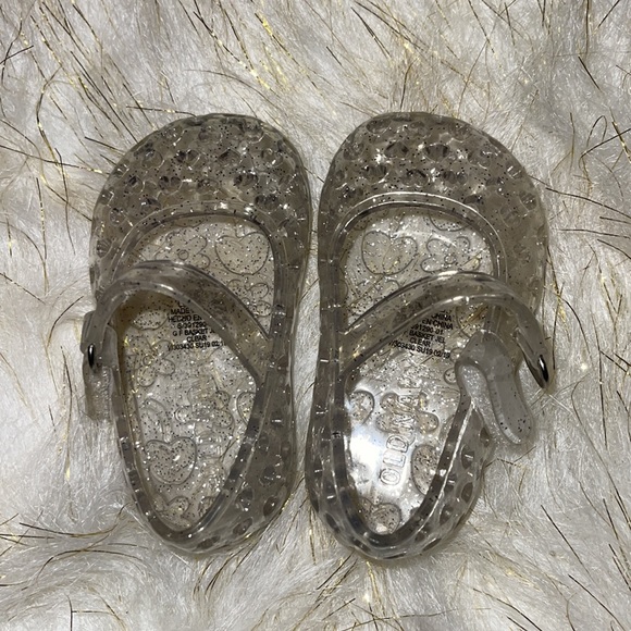 Old Navy | 0-3 M | Clear jellies - Picture 4 of 6